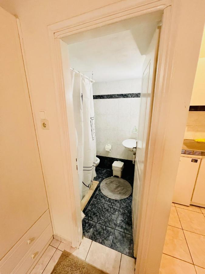 Teo'S 2 Persons Studio Deluxe B2 Patras Zewnętrze zdjęcie